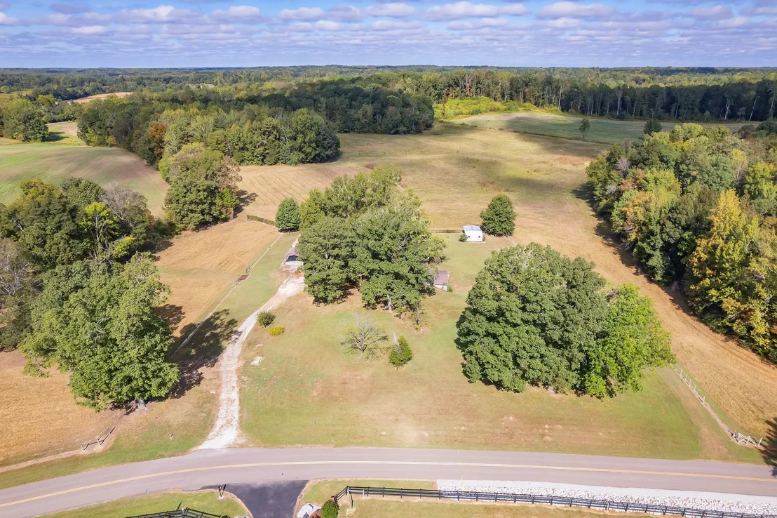 Photo of 2636 Roach Rd