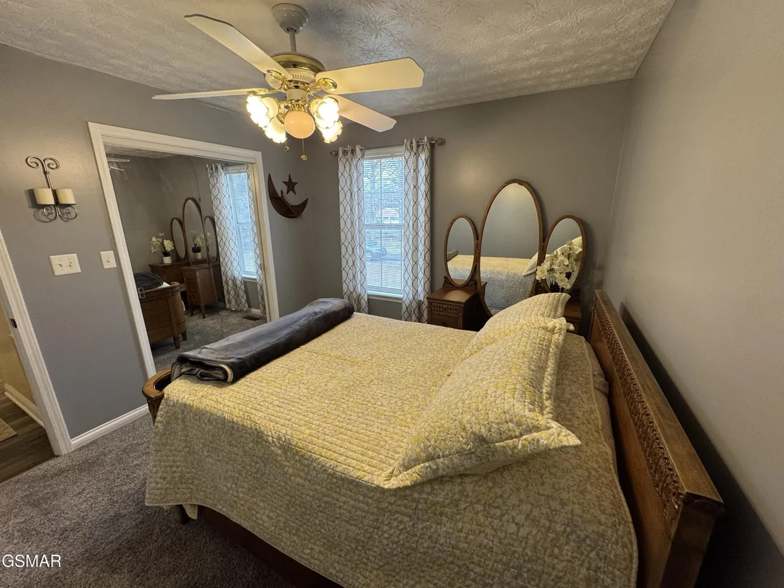 Photo of 628 Broadview Drive