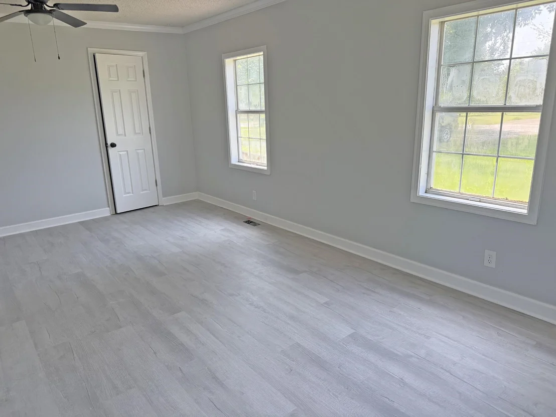 Photo of 270 MADDOX LOOP