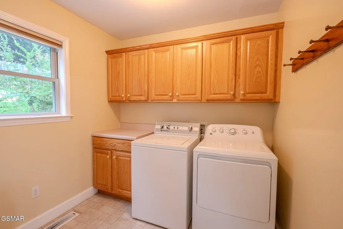Photo of 1110 Hide Away Lane