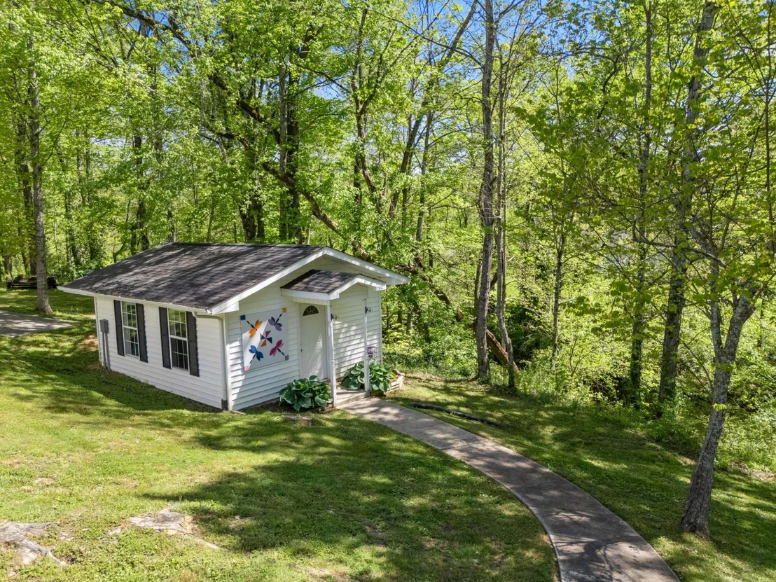 Photo of 1277 Winding Drive