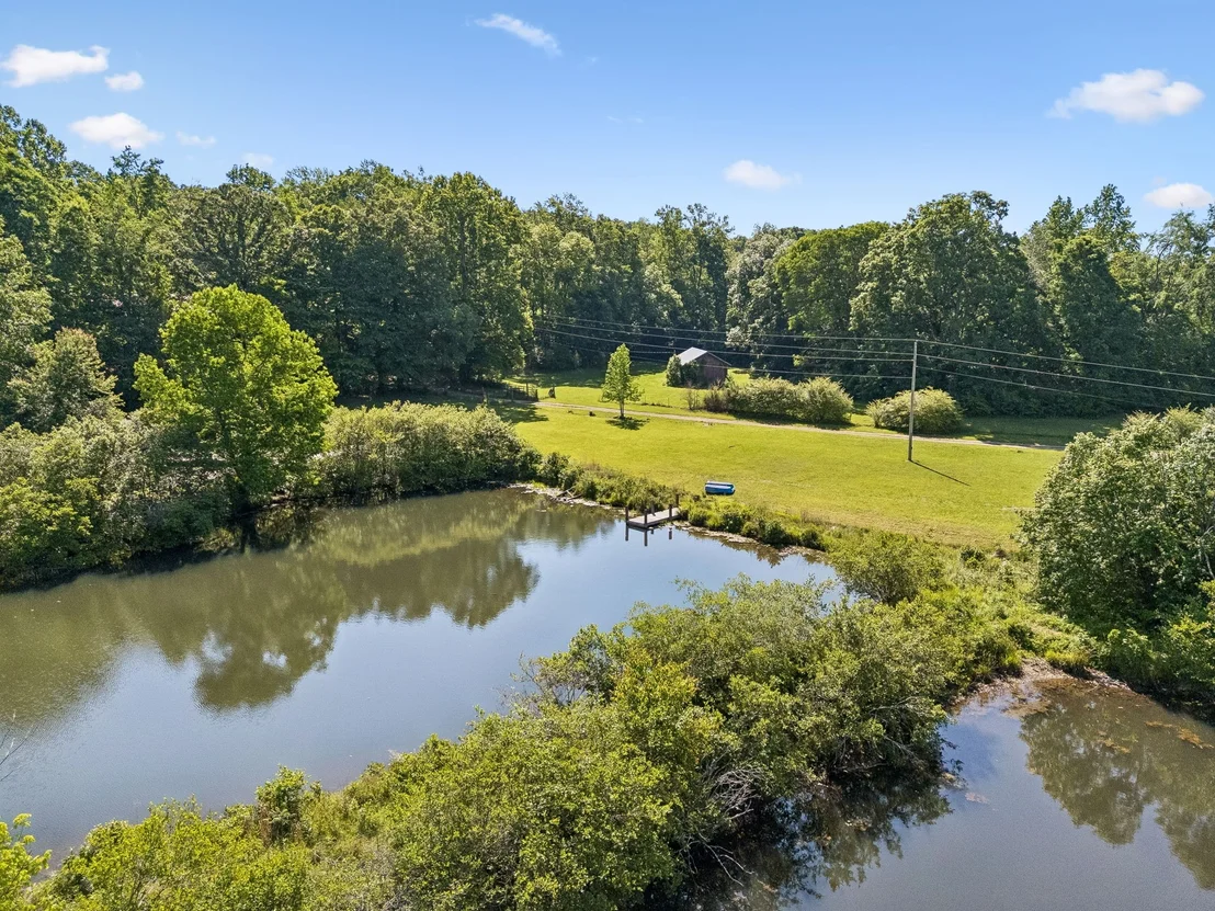 Photo of 619 Longbranch Rd