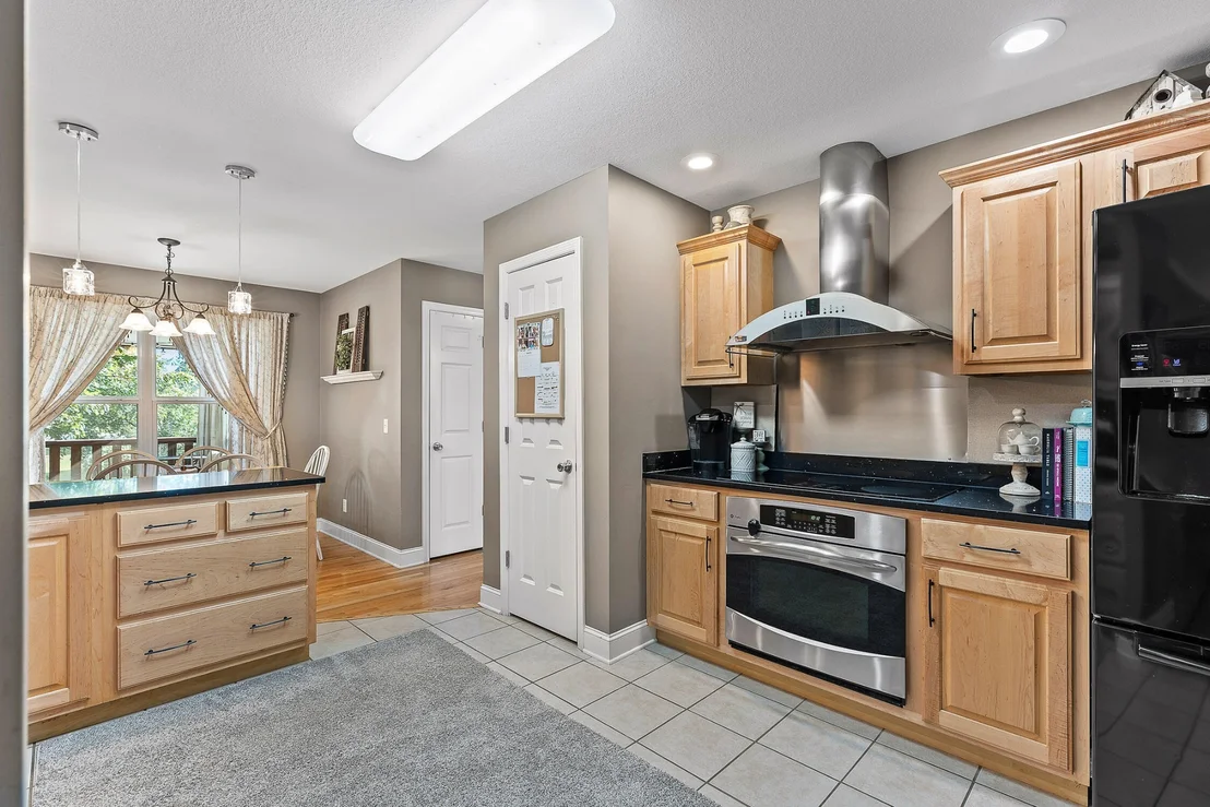 Photo of 42 Willowbrook Drive