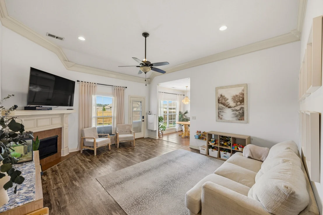 Photo of 19 Ezekial Dr
