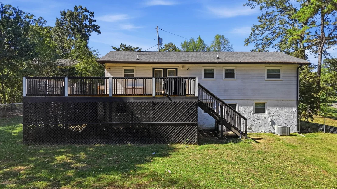 Photo of 4702 Enterprise Lane