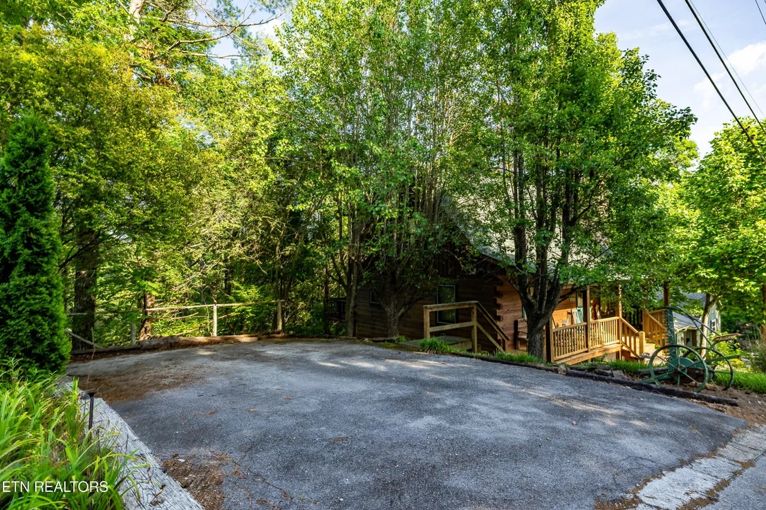 Photo of 124 Cutter Gap Rd