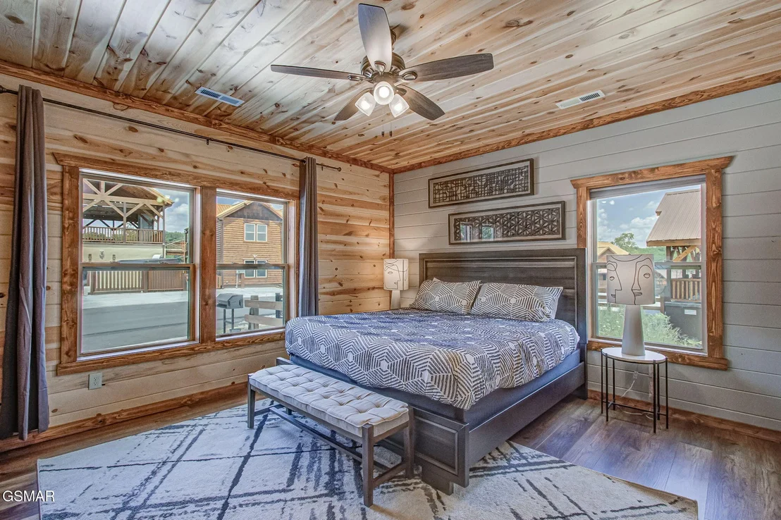 Photo of 2215 Jericho Way