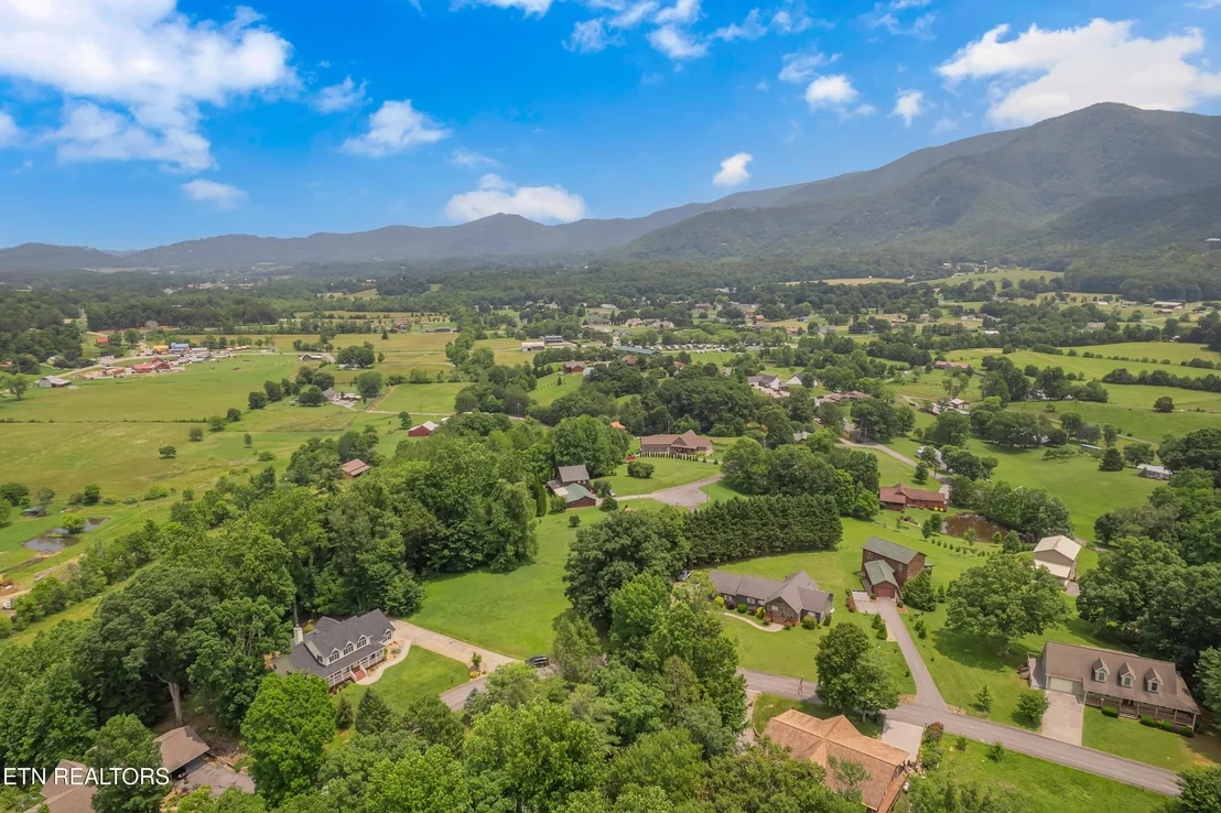 Photo of 4040 Roundtop Drive