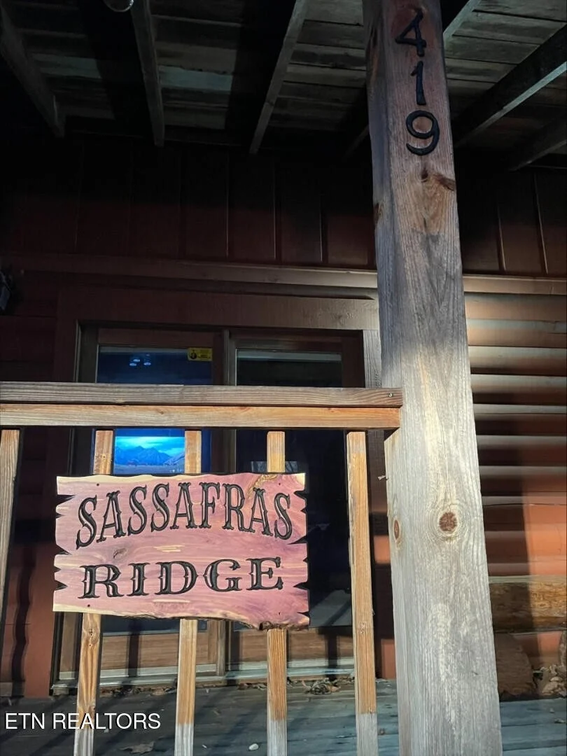 Photo of 419 Sassafras Tr