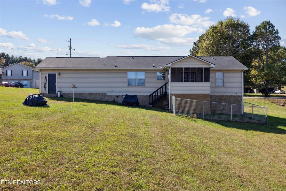 Photo of 1452 Kay View Drive