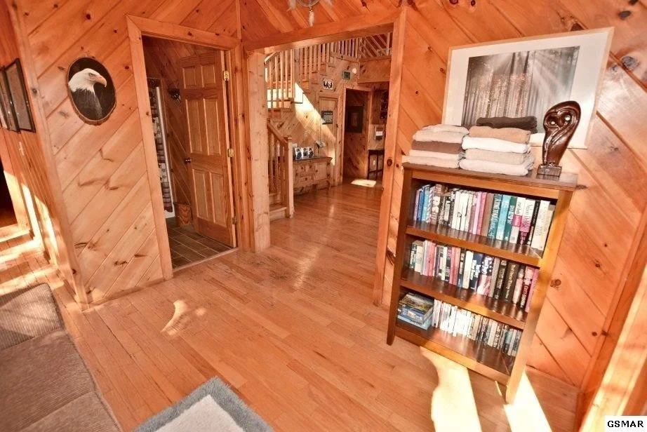 Photo of 2770 Overholt Trail