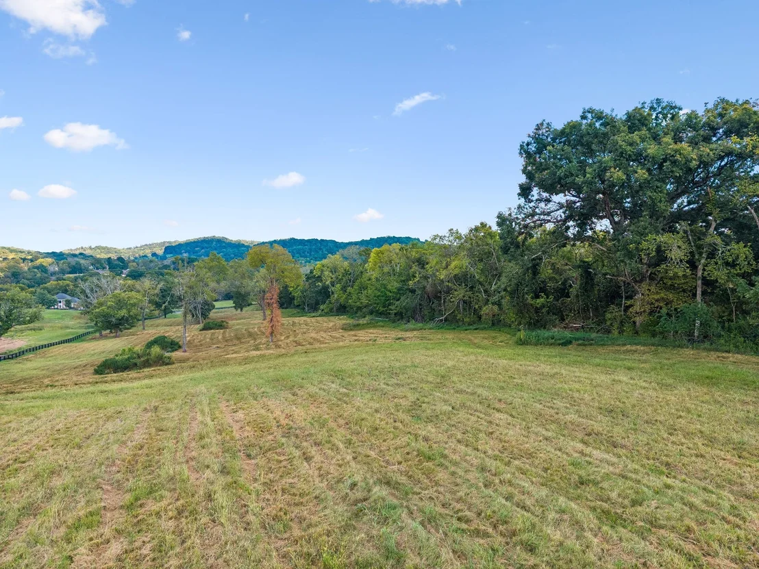 Photo of 1025 Tulloss Rd
