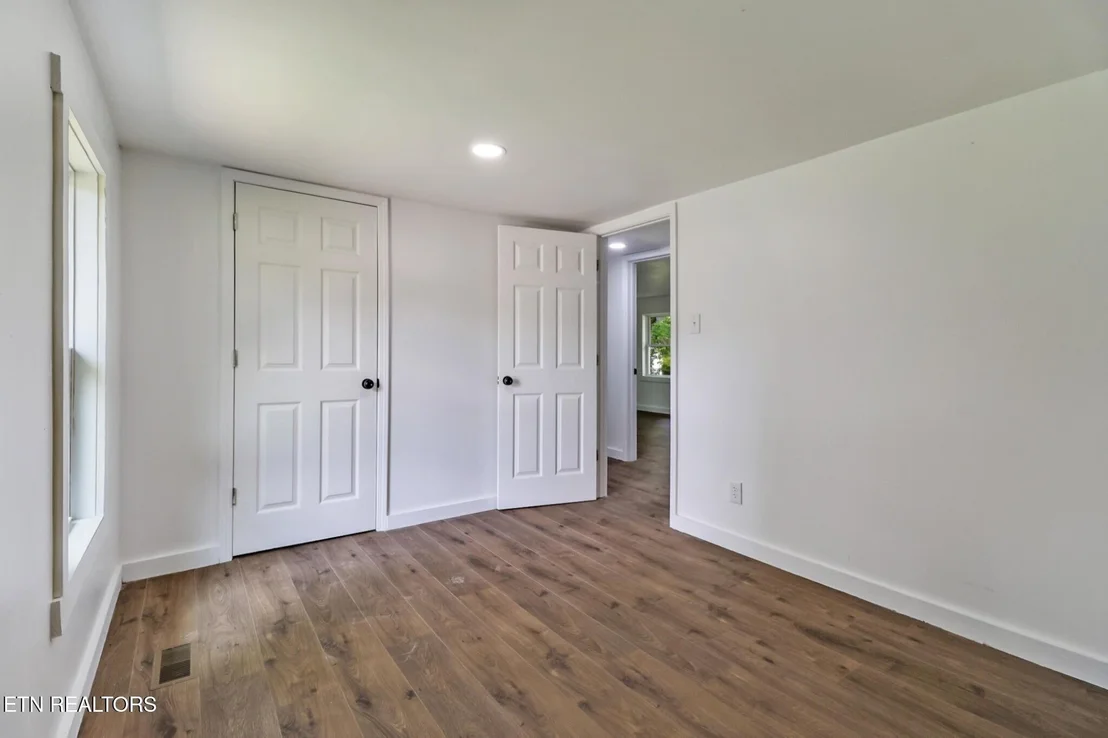 Photo of 1095 Franklin Rd