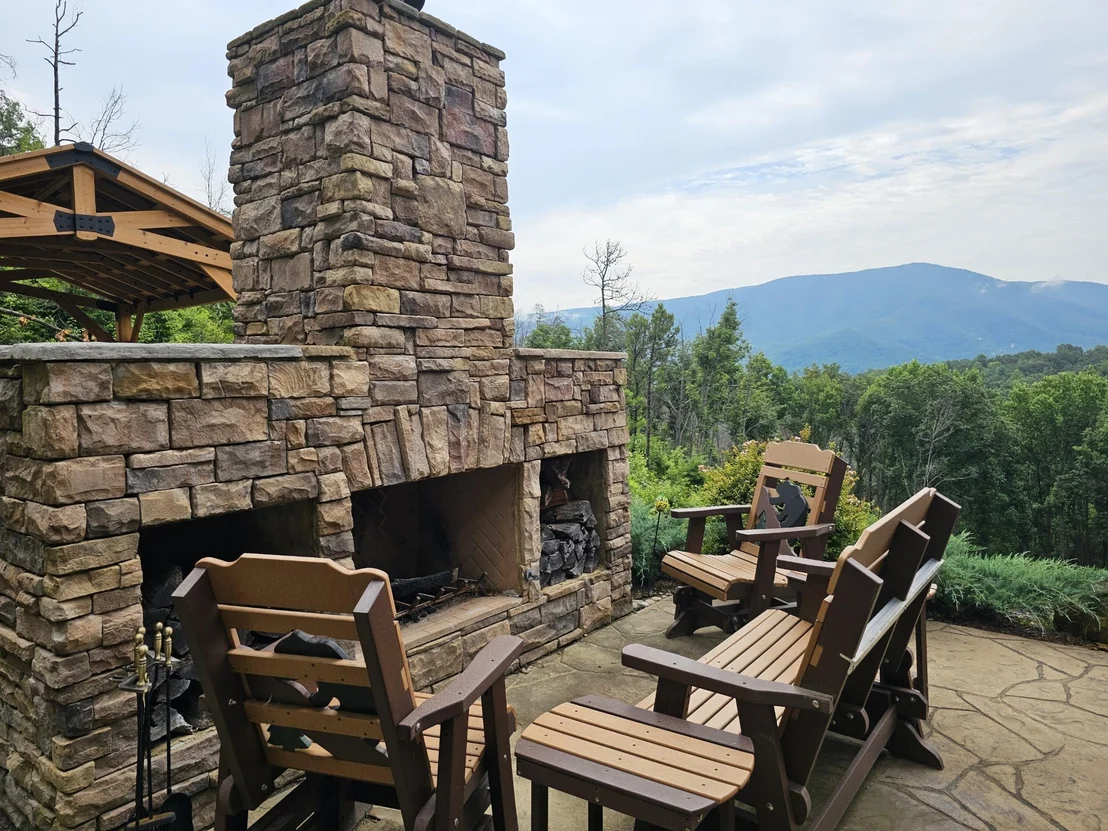Photo of 2729 Hatcher Mountain Road