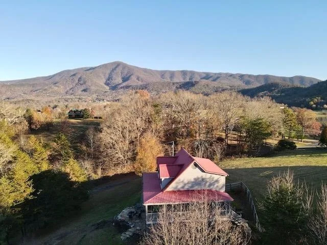 Photo of 3126 Westover Drive