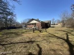 Photo of 122 Sunvalley Dr