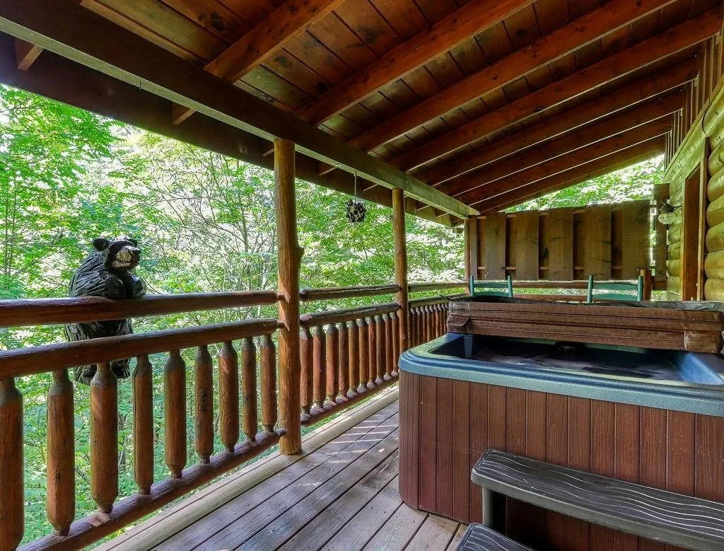 Photo of Unit DANCINGBEARFOOT at 2241 Beach Front Drive