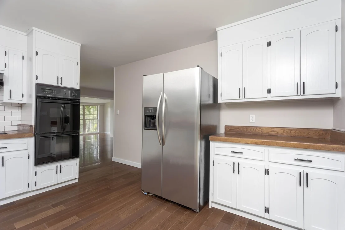 Photo of 547 Van Davis Road NW
