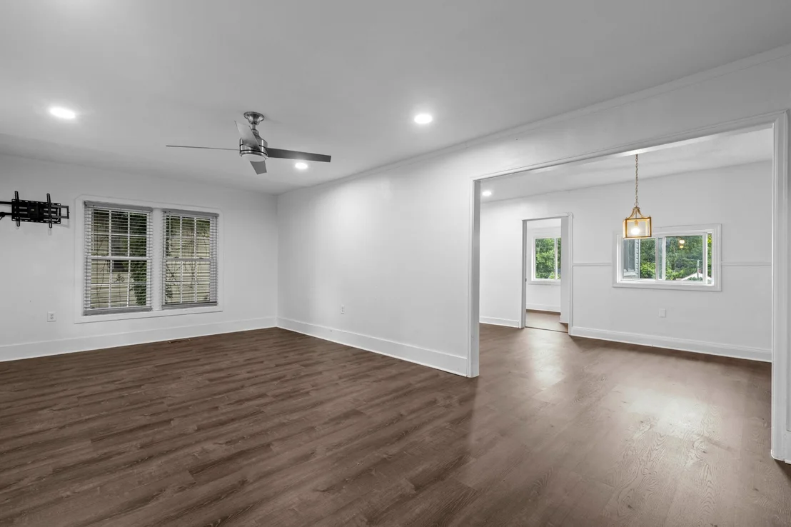 Photo of 1704 Tunnel Boulevard