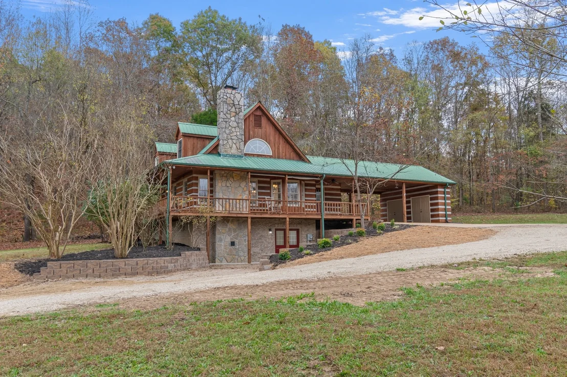 Photo of 1055 Wades Branch Rd