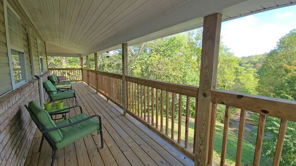 Photo of 669 Red Bud Lane