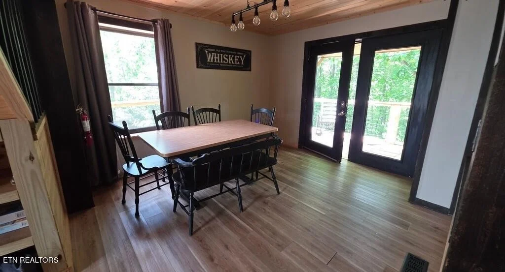 Photo of 3073 Engle Town Rd