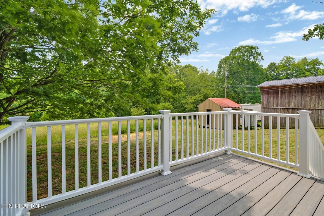 Photo of 1095 Franklin Rd