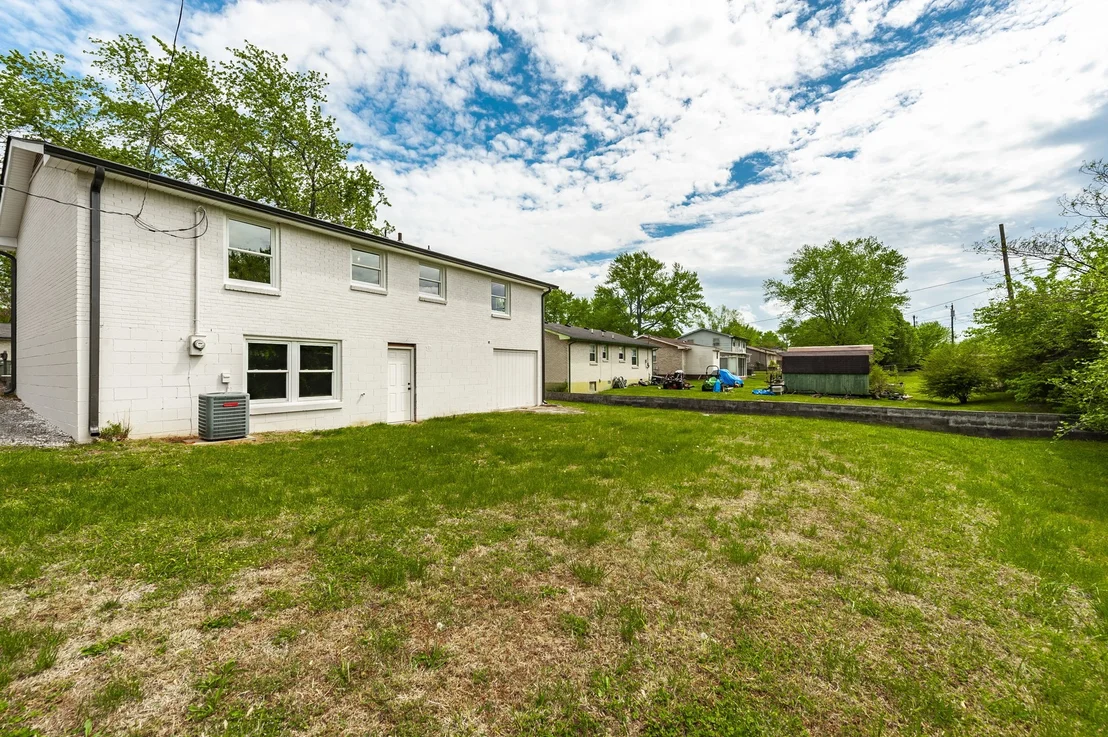 Photo of 709 Perry Dr