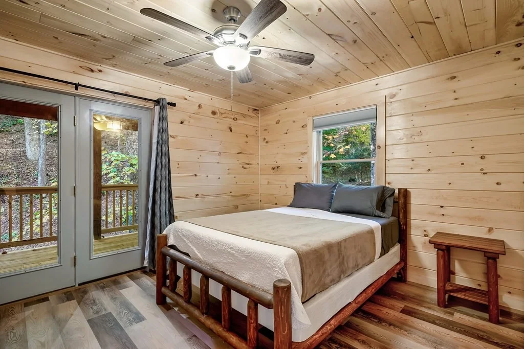 Photo of 2594 Bluff Mountain Road