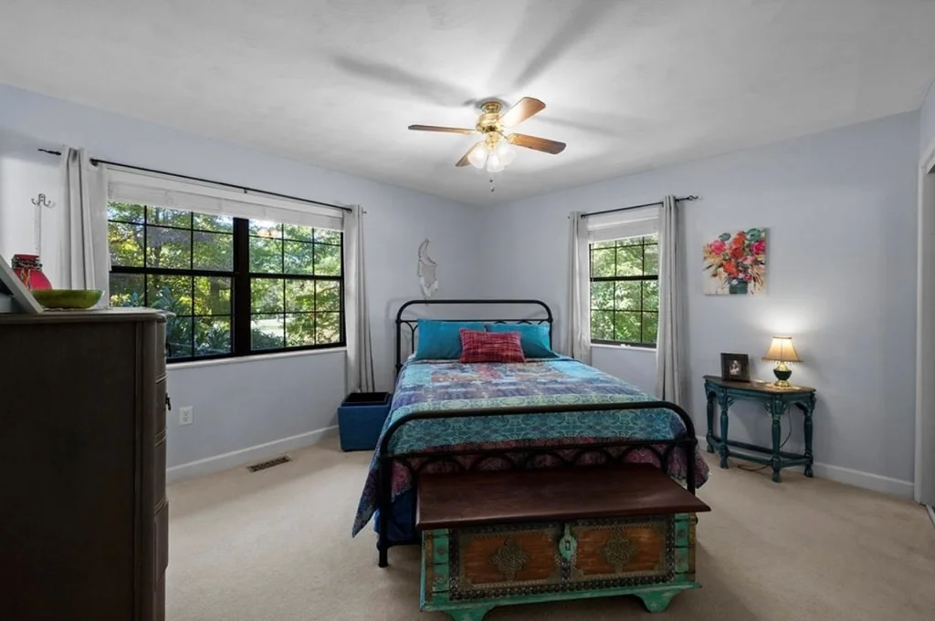 Photo of 3719 Thayer Lane