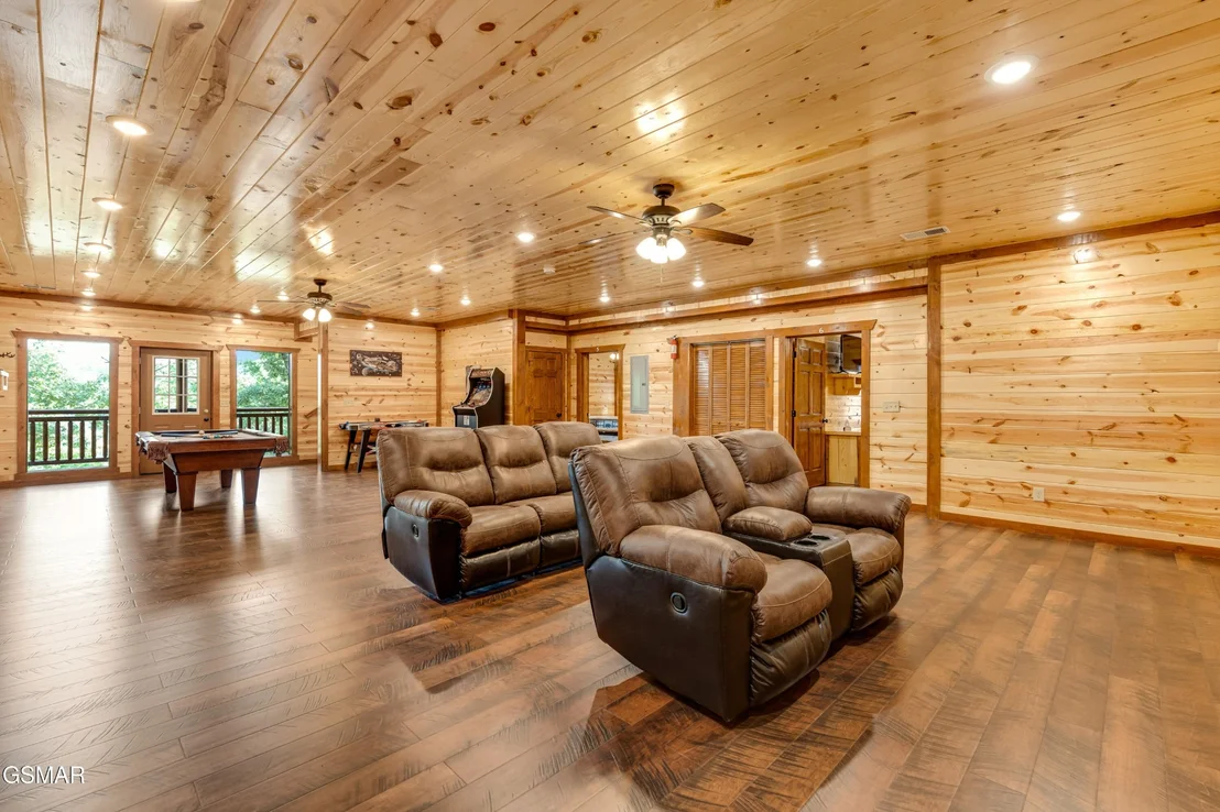 Photo of 2586 Rogers Way