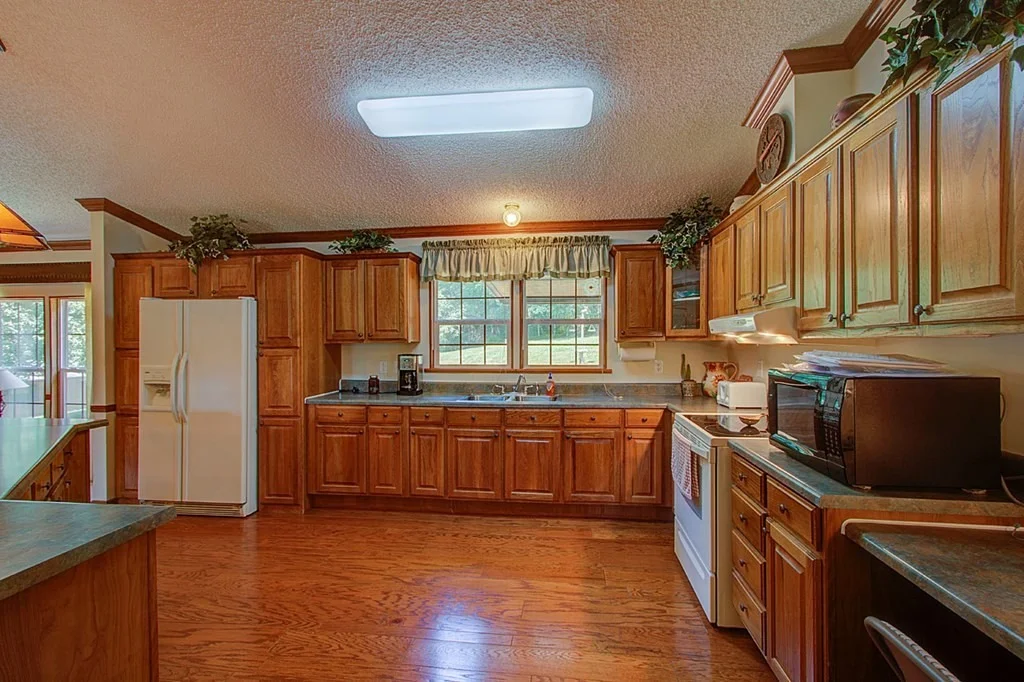 Photo of 3464 Whaley Road