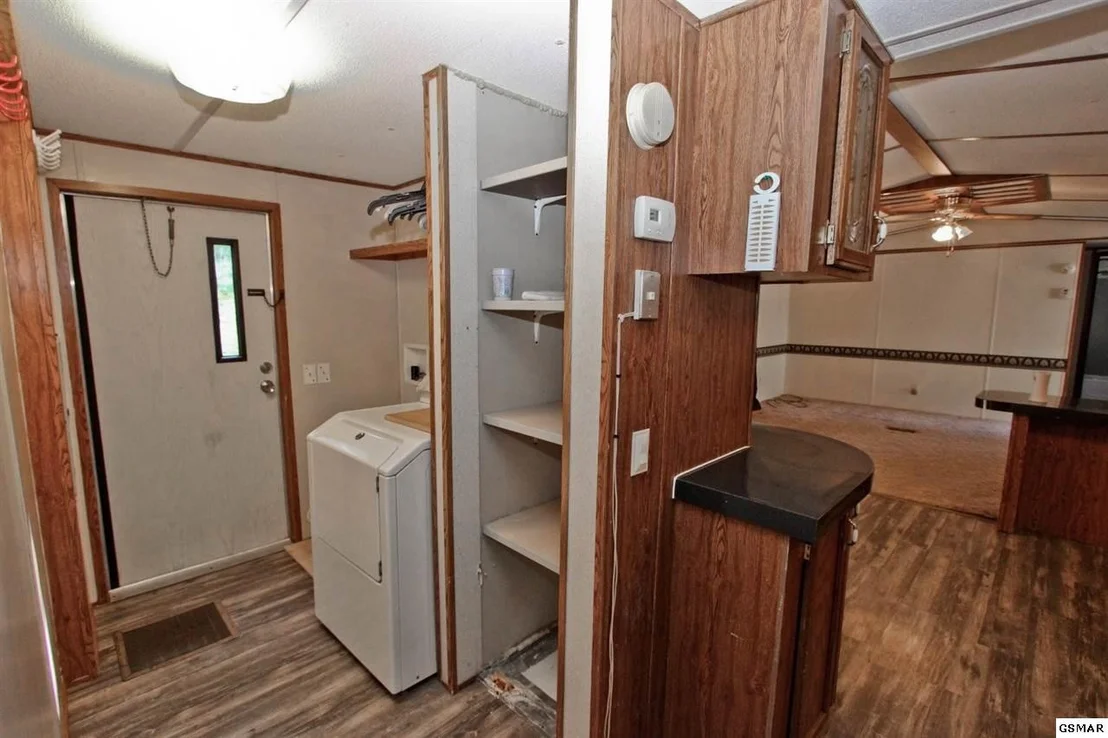 Photo of 2464 Fowler Road