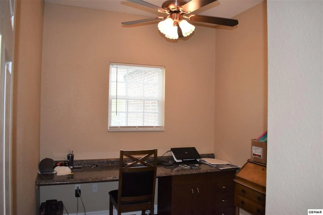 Photo of 817 Thomas Circle
