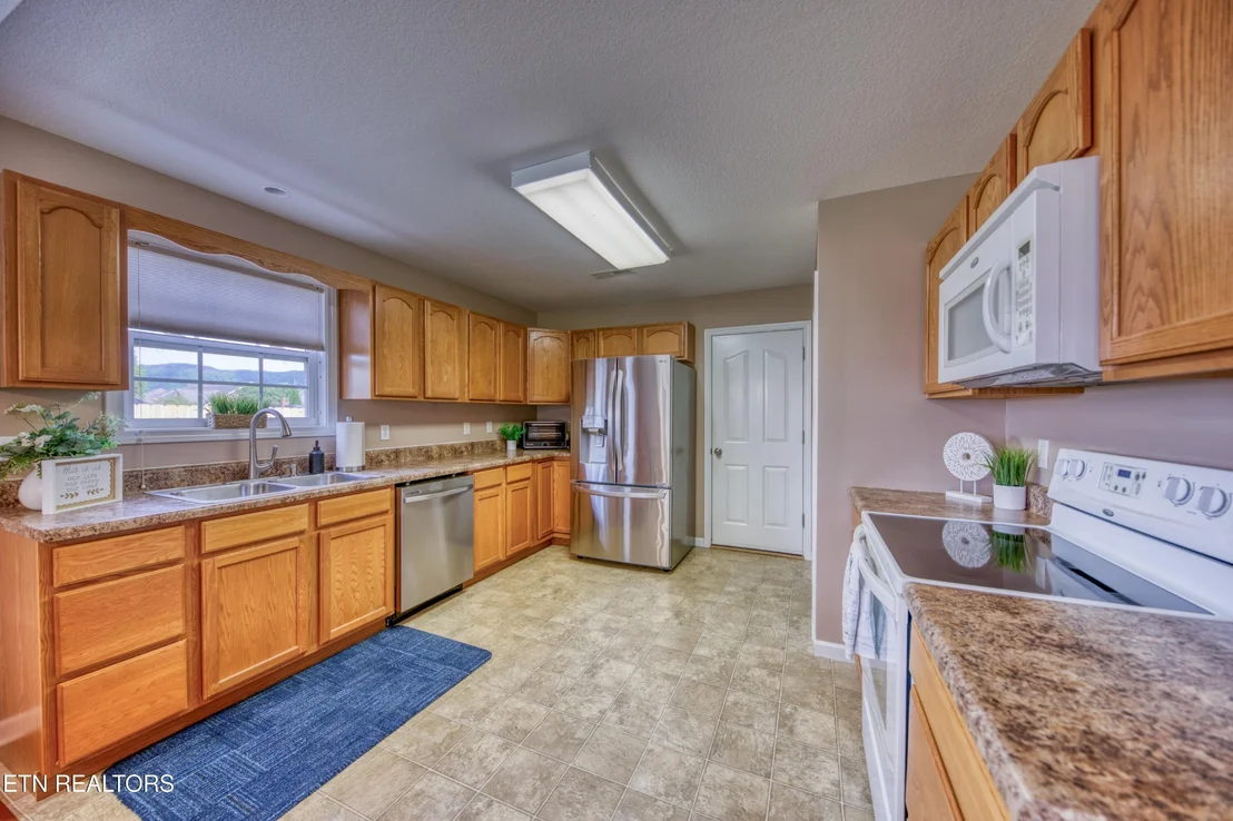 Photo of 8413 Reality Lane