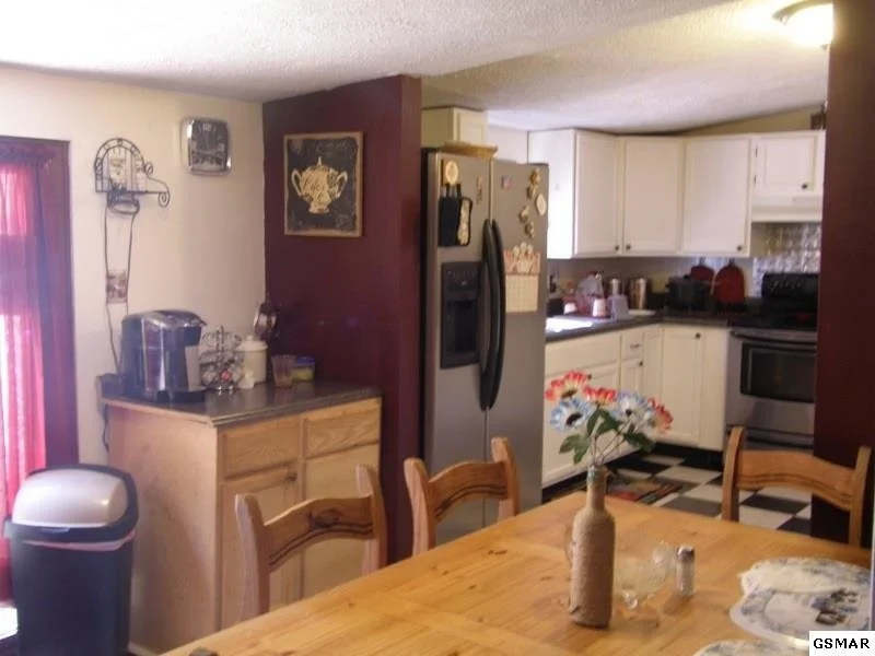 Photo of 3240 Grove Road