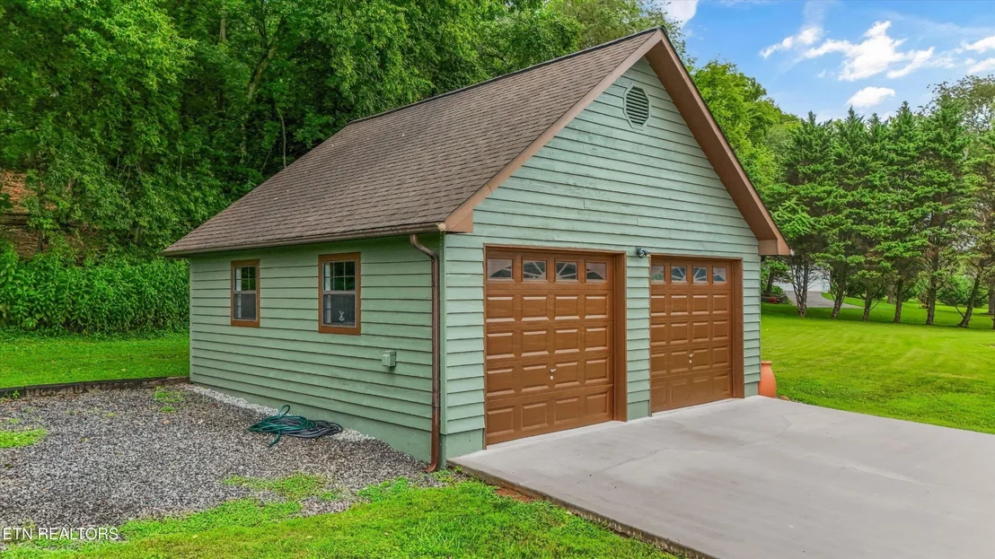 Photo of 2939 Deep River Drive