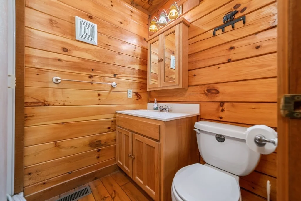Photo of 4226 Chamberlain Lane