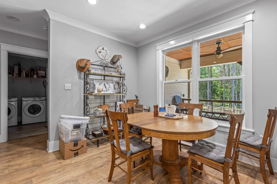 Photo of 2485 River Bluffs Drive