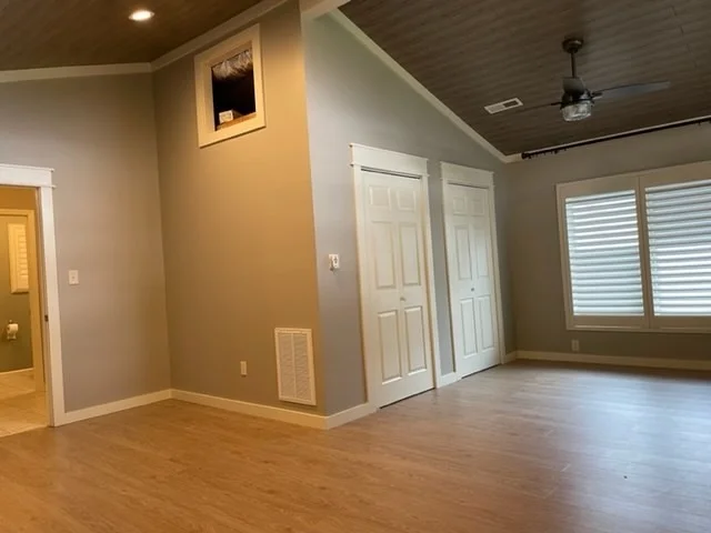 Photo of 110 Georgian Lane
