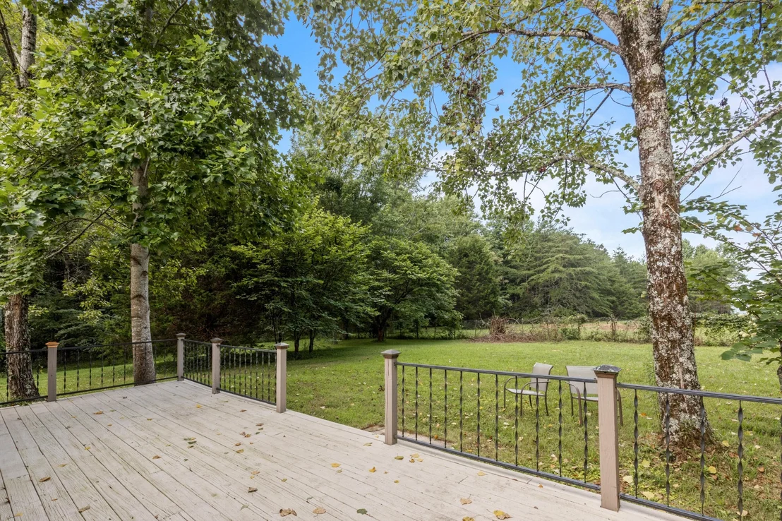 Photo of 1824 Jackson Point Road