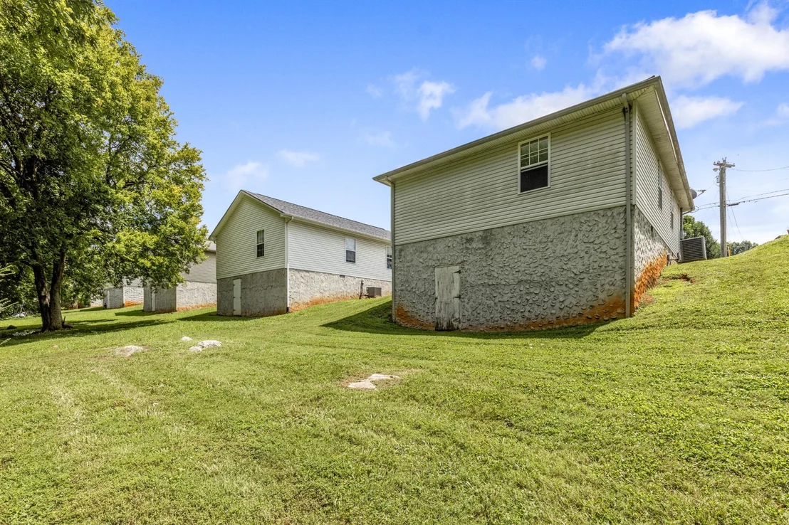 Photo of 232 W Edison Street