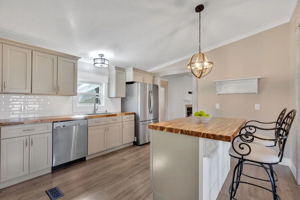 Photo of 2220 Enka