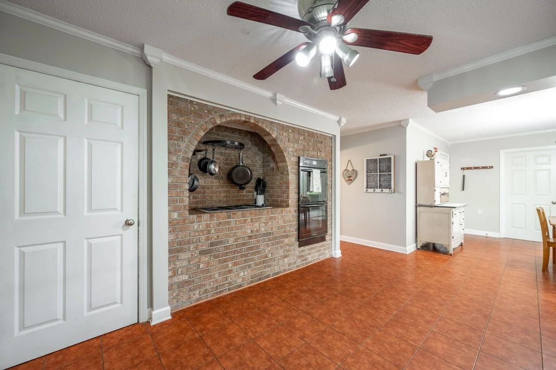 Photo of 497 Glenpoint Lane