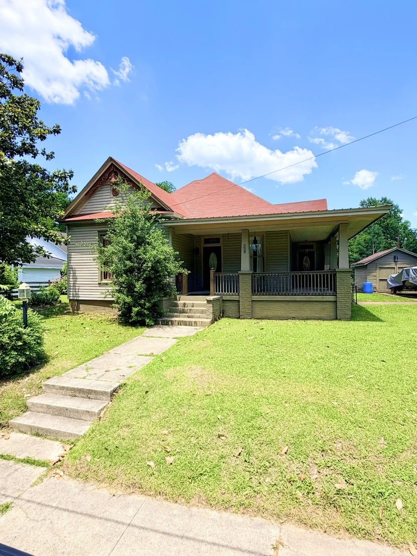 Photo of 328 Head St