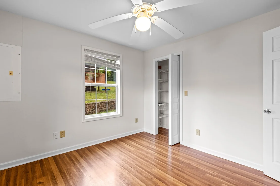 Photo of 49 Hemlock Circle