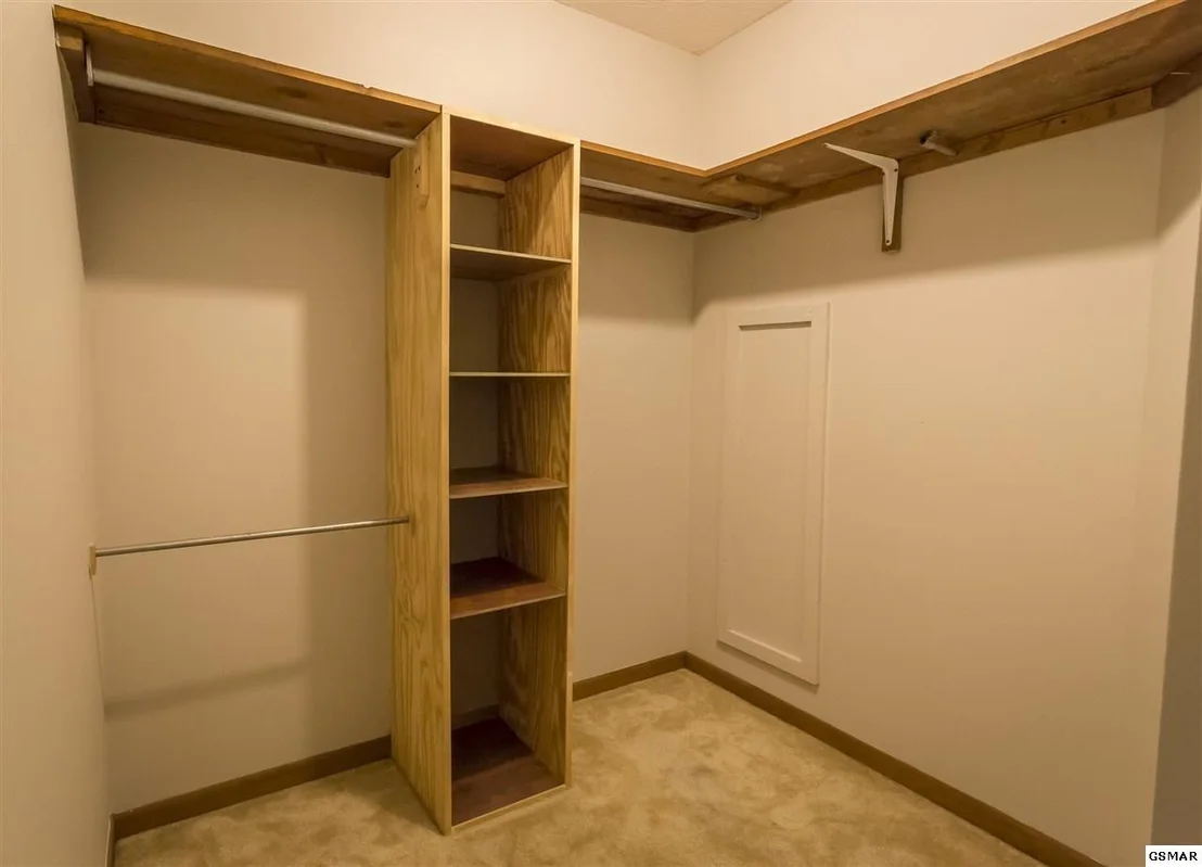 Photo of 2460 Amanda Lane