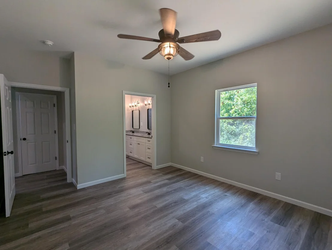 Photo of 126 River Lane