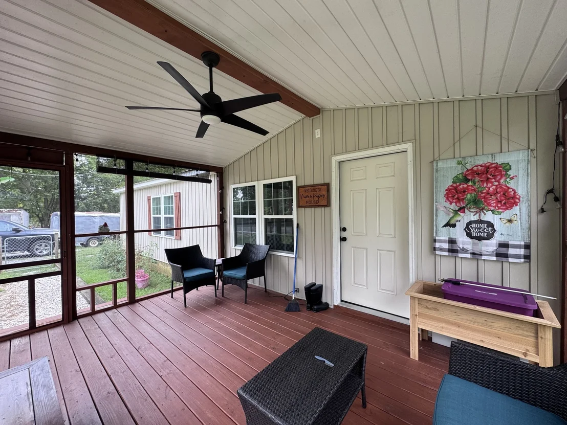 Photo of 2205 Carmichael Rd