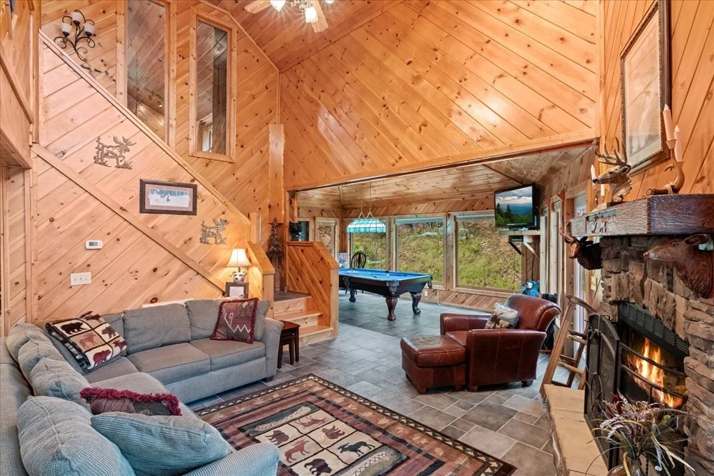Photo of 2737 Pine Crest Lane